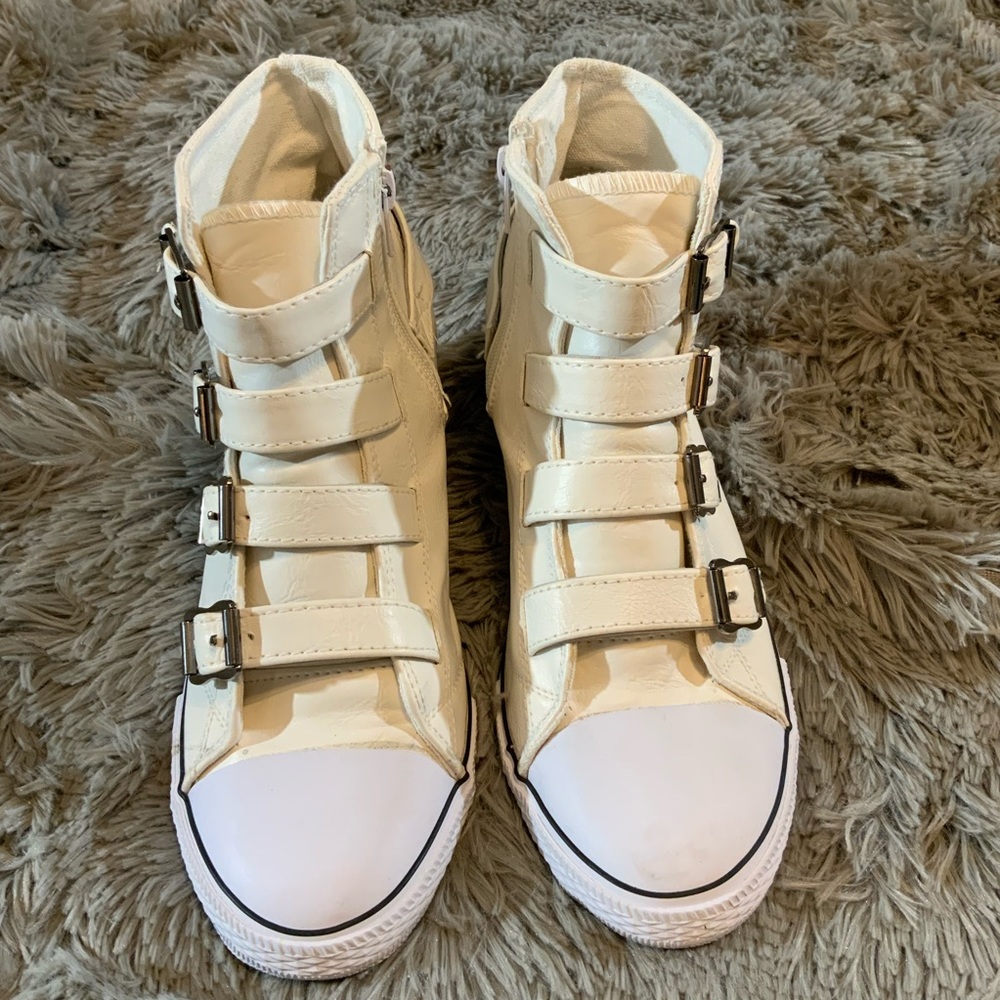 Bucco off white sneaker wedge booties, size 9 - Picture 3 of 6